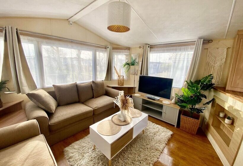 בית מלון כפרי Beautiful 3 Bed Static Caravan In Padstow