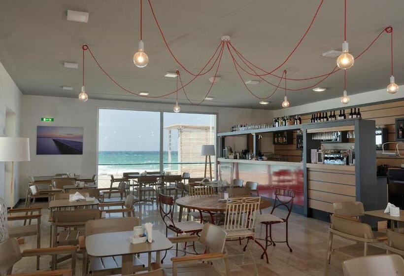 Отель Bellevue Sardinia Resort, Affiliated by Meliá