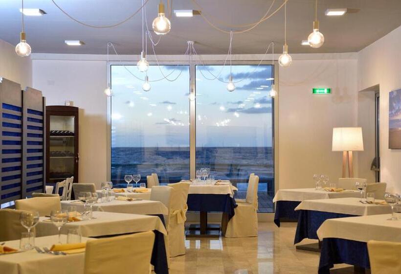 Отель Bellevue Sardinia Resort, Affiliated by Meliá