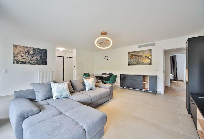 ホテル Blue Night International 71