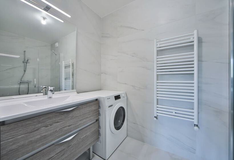 ホテル Blue Night International 71