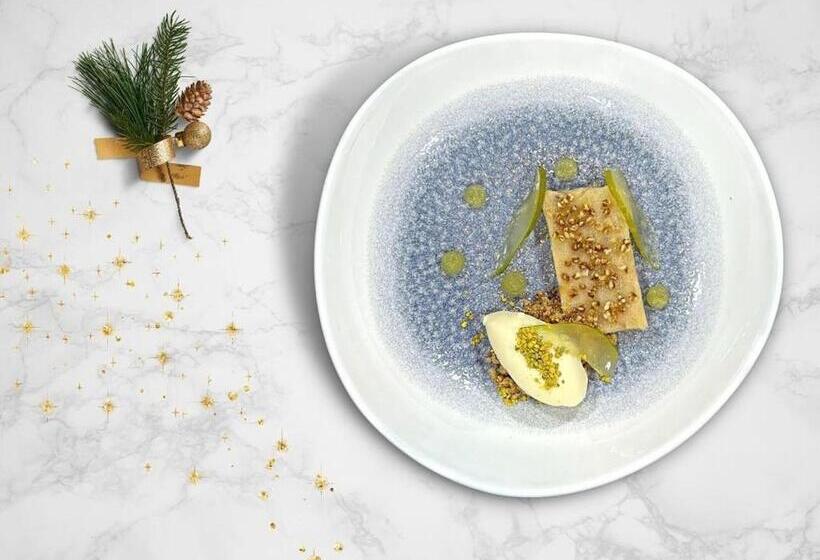 ホテル Château De Villars