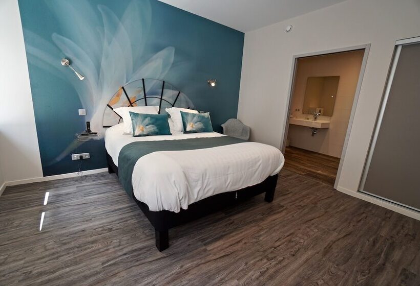 בית מלון כפרי Du Lion D Or