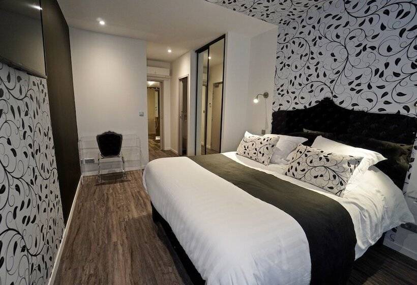 בית מלון כפרי Du Lion D Or