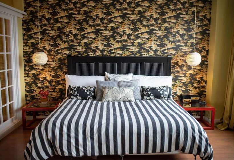 فندق Fountain View Inn