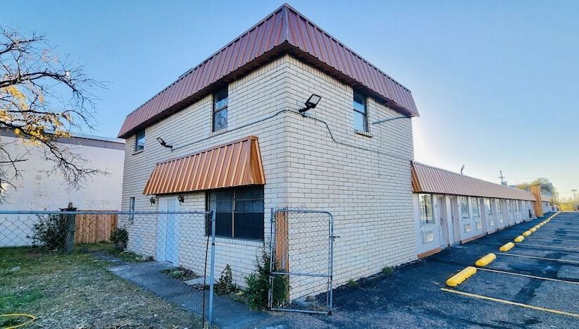 Motel 6 Borger, Tx Boom Town