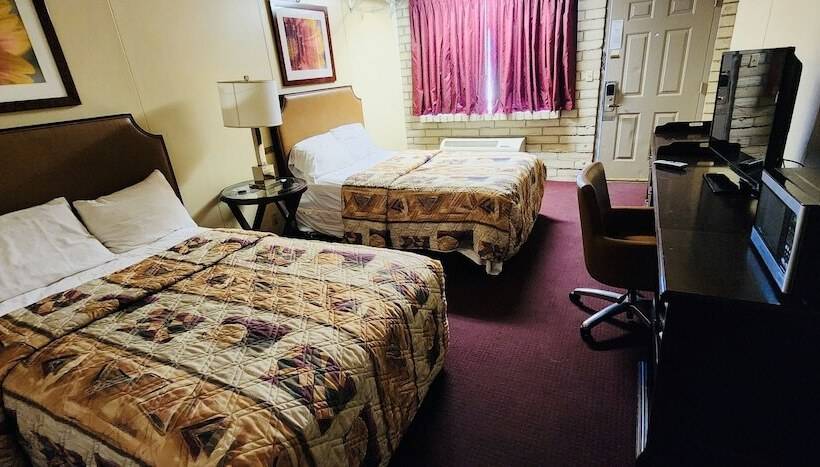 Motel 6 Borger, Tx Boom Town