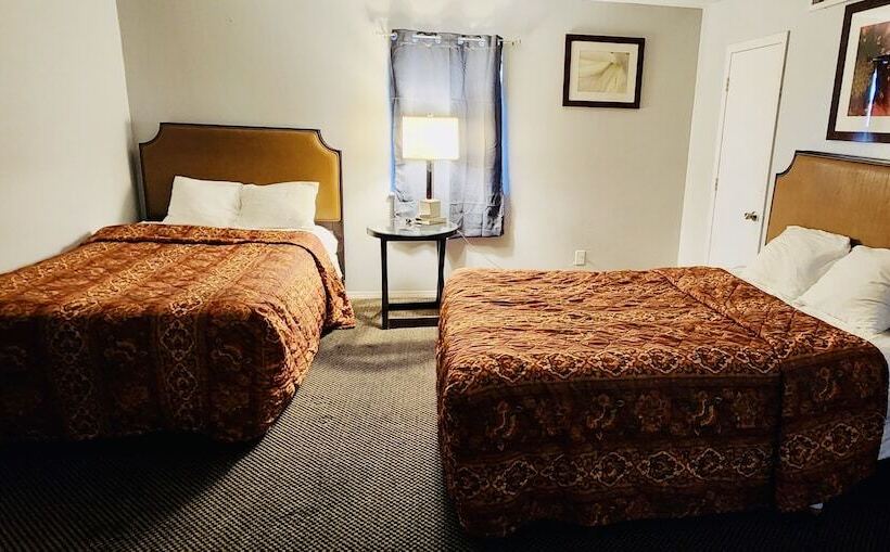 Motel 6 Borger, Tx Boom Town