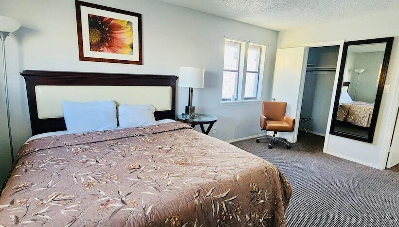 Motel 6 Borger, Tx Boom Town