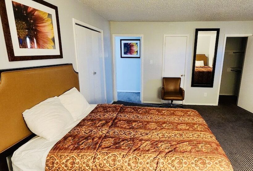 Motel 6 Borger, Tx Boom Town