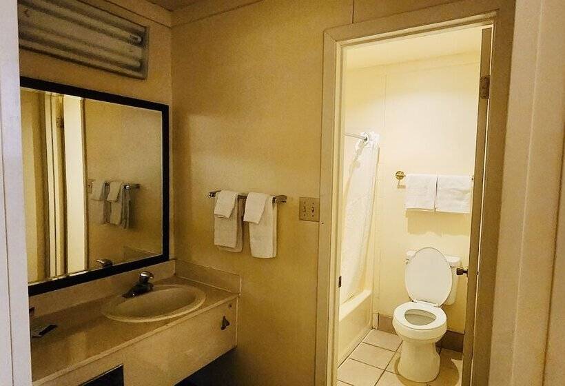 Motel 6 Borger, Tx Boom Town