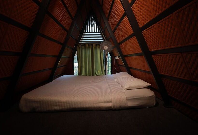 Отель Holistic Stay Eco Resort