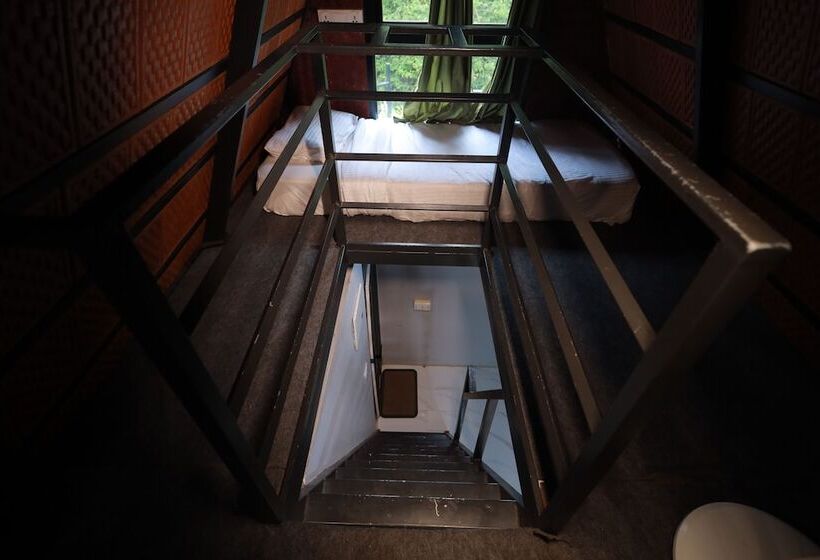 Отель Holistic Stay Eco Resort