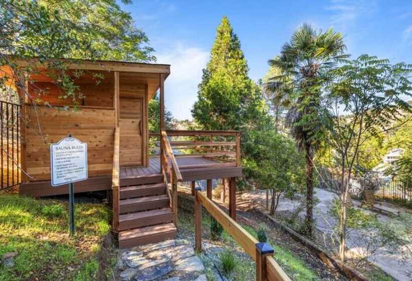 בית מלון כפרי Immersive Suite With Pool & Hot Tub