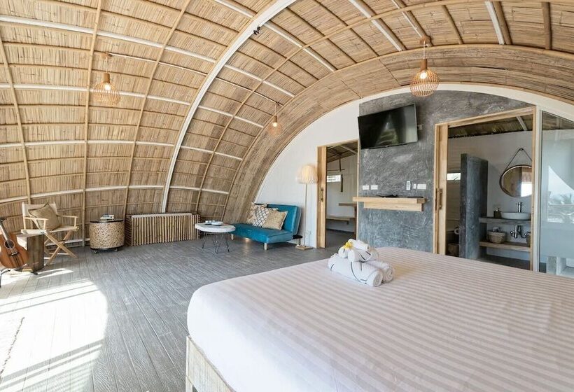 Отель Jaiyen Eco Resort