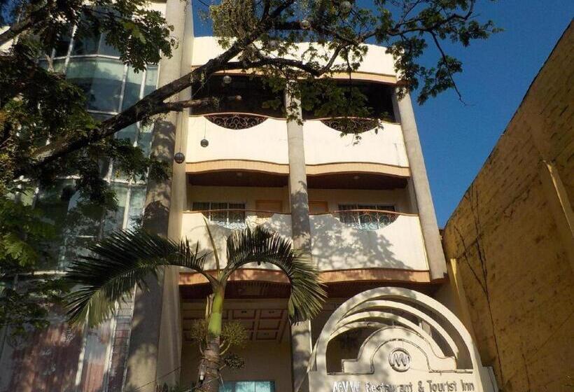 Mvw Hotel & Restaurant
