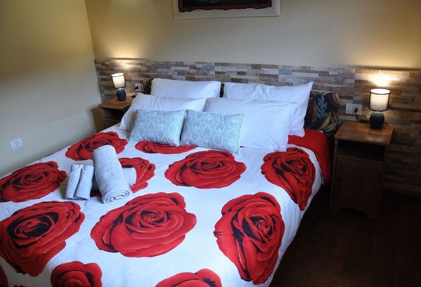 田舎風ホテル Agriturismo Oasis Hill