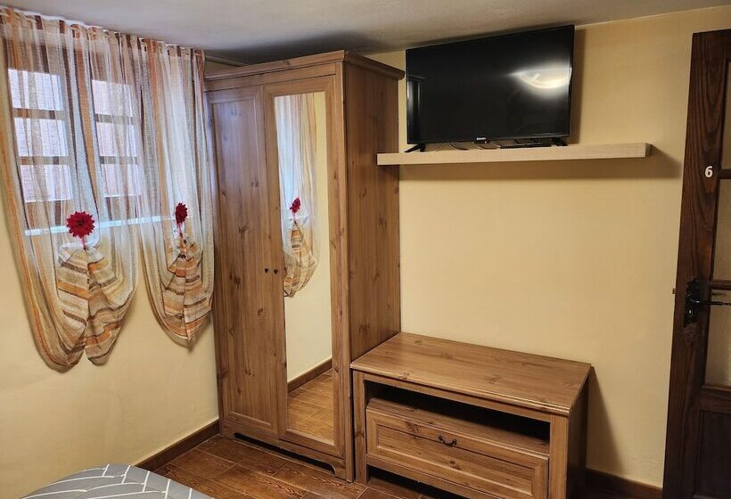 田舎風ホテル Agriturismo Oasis Hill