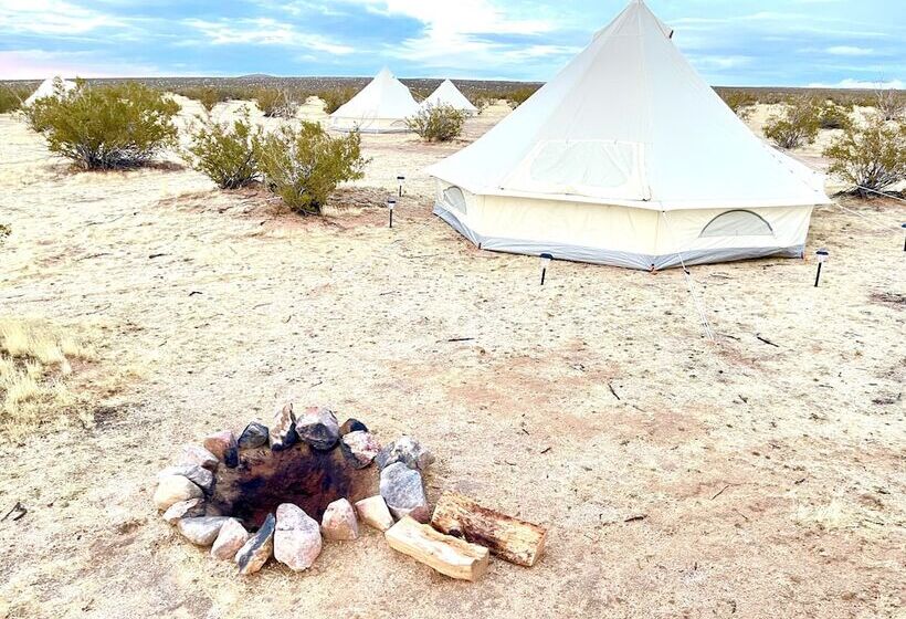 בית מלון כפרי Beysicair Tents & Campground