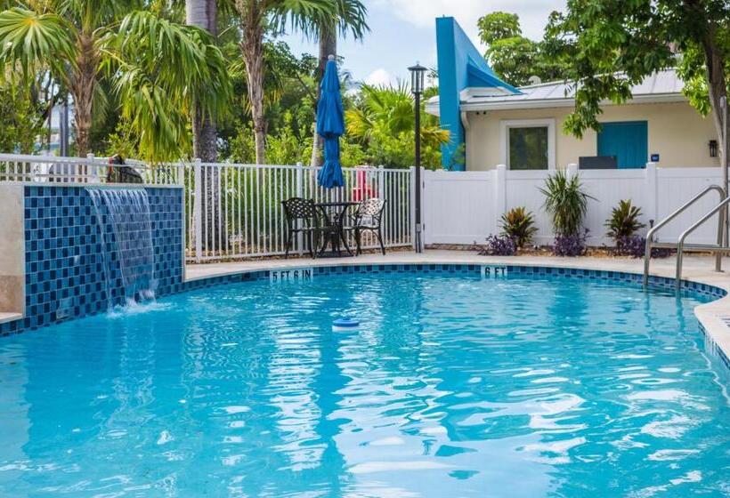 בית מלון כפרי Seaside Villas