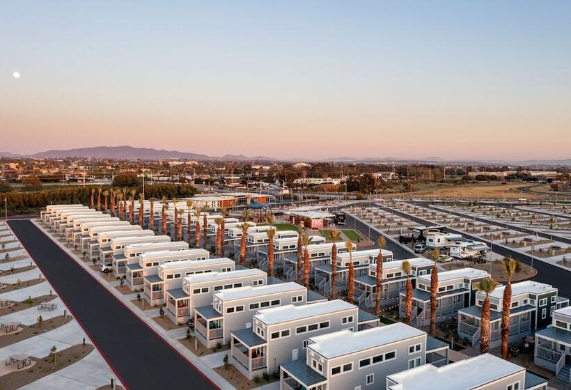 Отель Sun Outdoors San Diego Bay