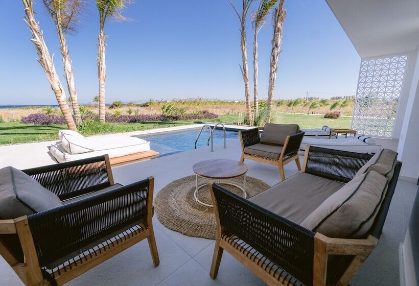 בית מלון כפרי Taf Beach Villas With Tesla