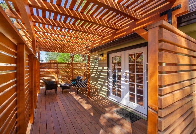 בית מלון כפרי Tahquitz Pines Retreat