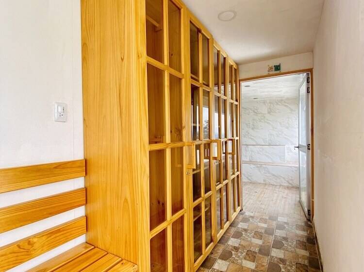 בית מלון כפרי West California