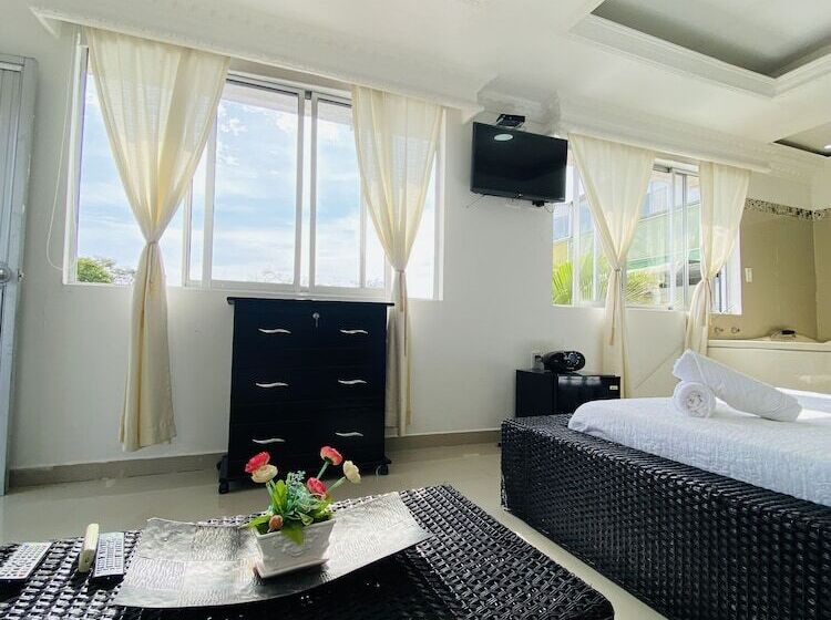 בית מלון כפרי West California