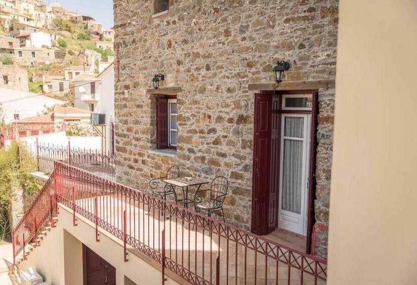 هتل Yiasemi Of Chios