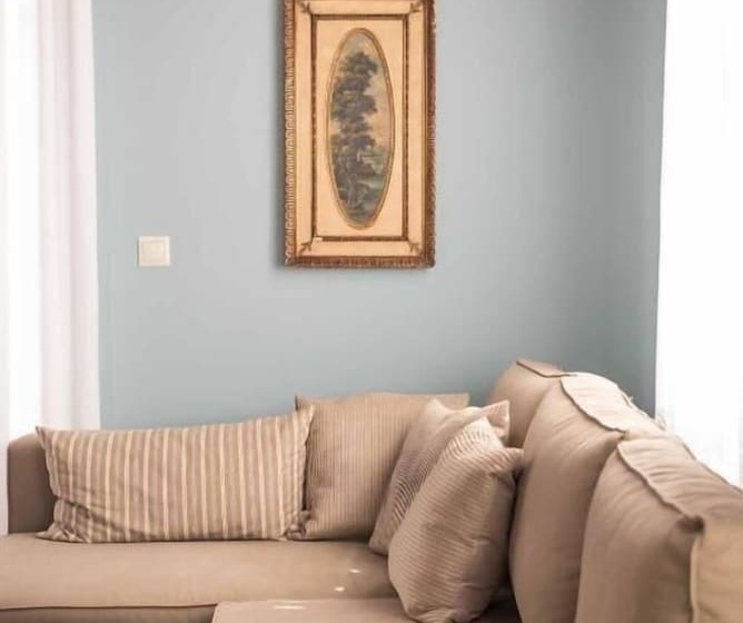 هتل Yiasemi Of Chios