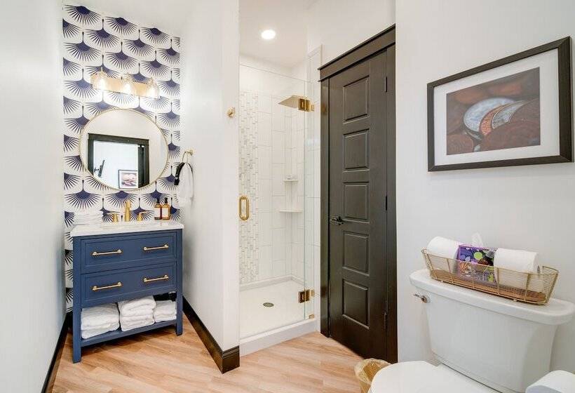 Idyllic Biggsville Vacation Rental: 10 Mi To River