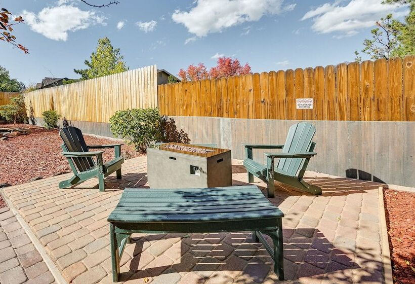 Idyllic Flagstaff Vacation Home: 3 Mi To Downtown!