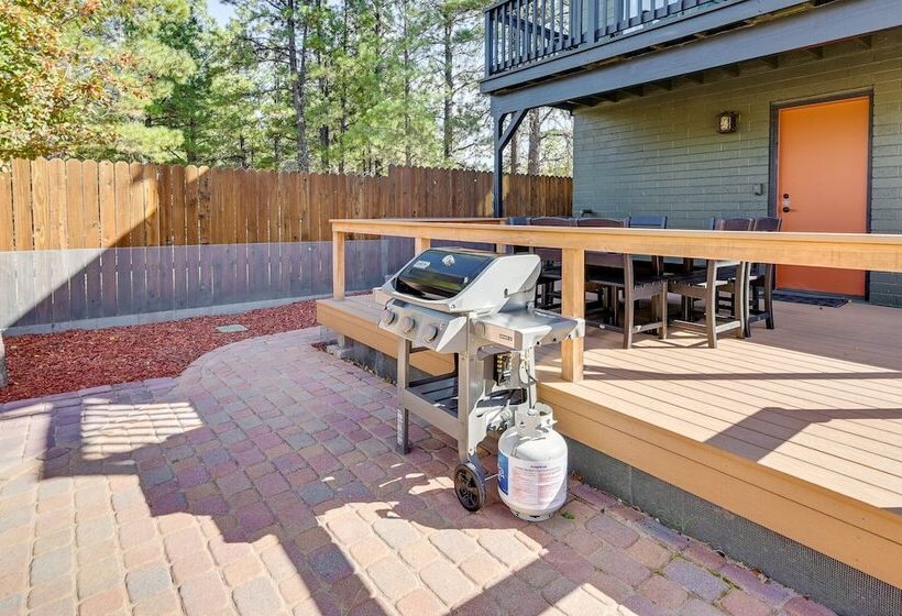Idyllic Flagstaff Vacation Home: 3 Mi To Downtown!