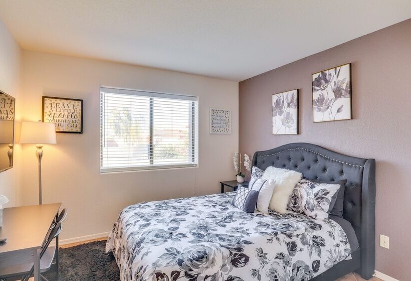 Inviting Bullhead City Gem: 3 Mi To Colorado River