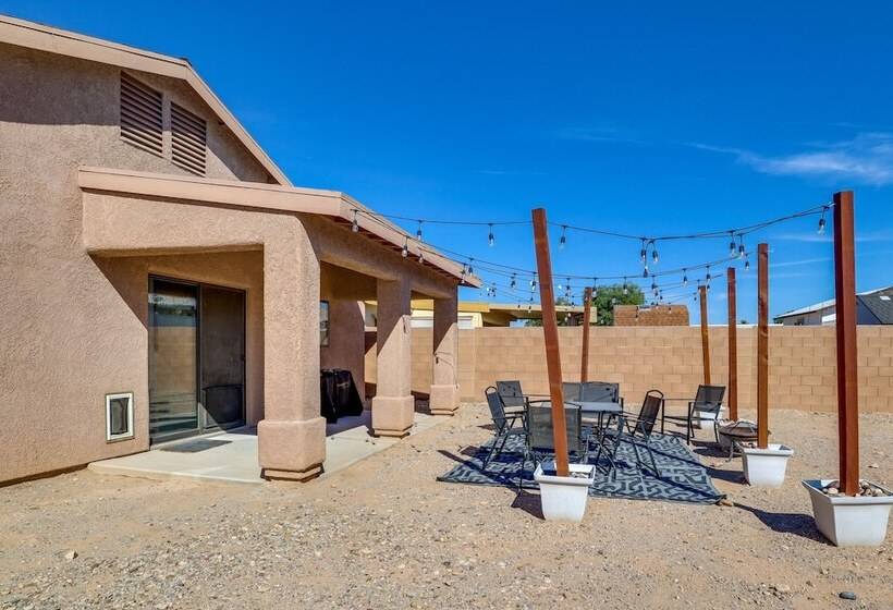 Inviting Bullhead City Gem: 3 Mi To Colorado River