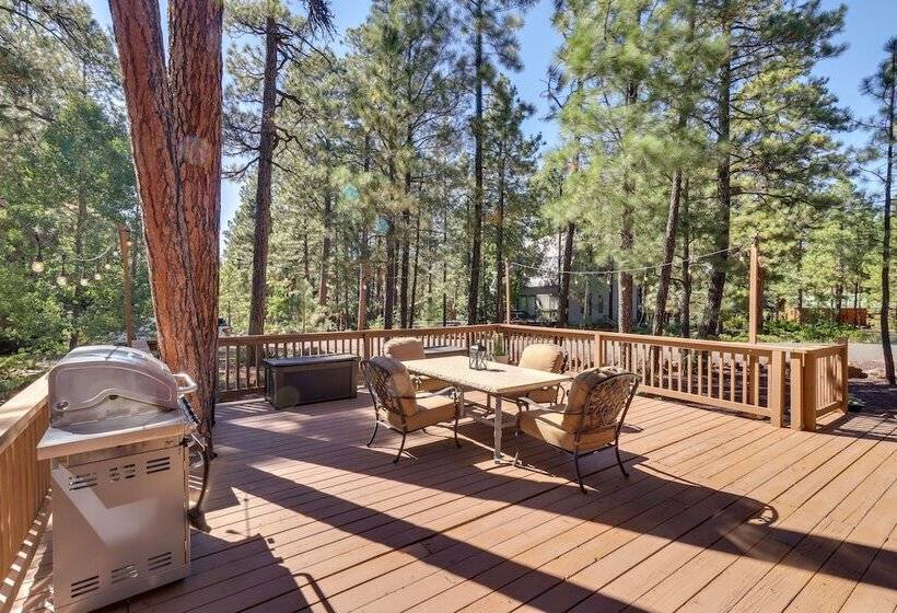 Wraparound Deck + Large Yard: Pinetop Home!