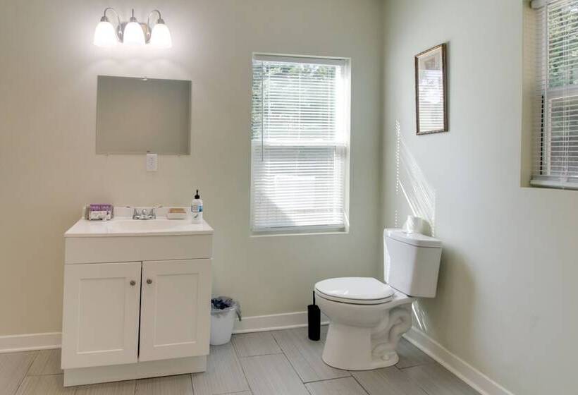 Dog Friendly Shelby Home W/ Private Yard & Hot Tub