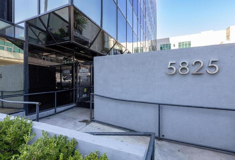 Kasa Sunset Los Angeles