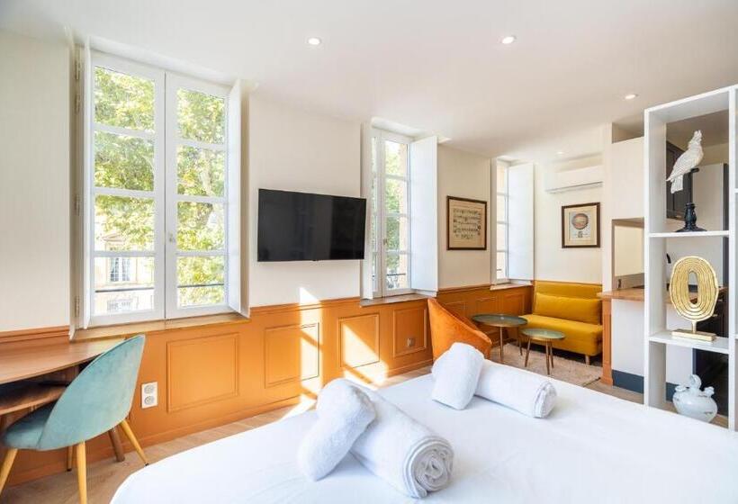 La Réserve De Salon De Provence