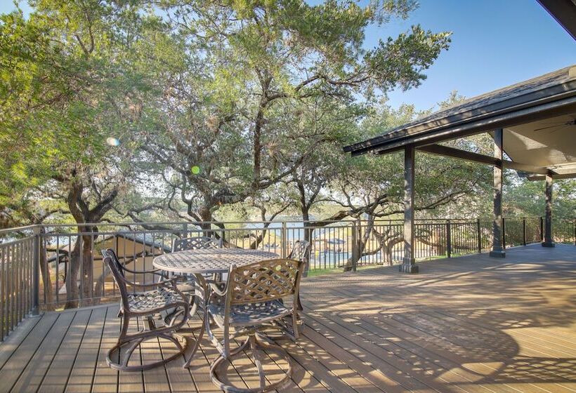 Lago Vista Home W/ Private Pool & Sport Court!