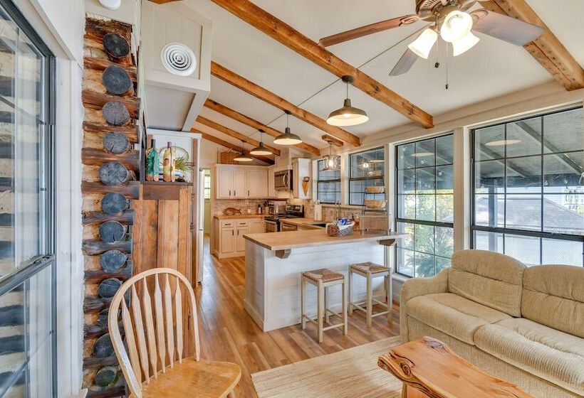 Lake Martin Retreat W/ Beach, Boat Dock + Fire Pit