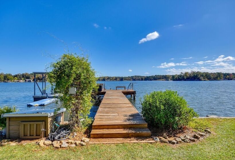 Lake Martin Retreat W/ Beach, Boat Dock + Fire Pit