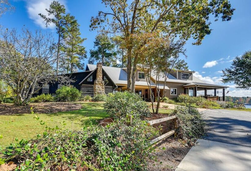 Lake Martin Retreat W/ Beach, Boat Dock + Fire Pit