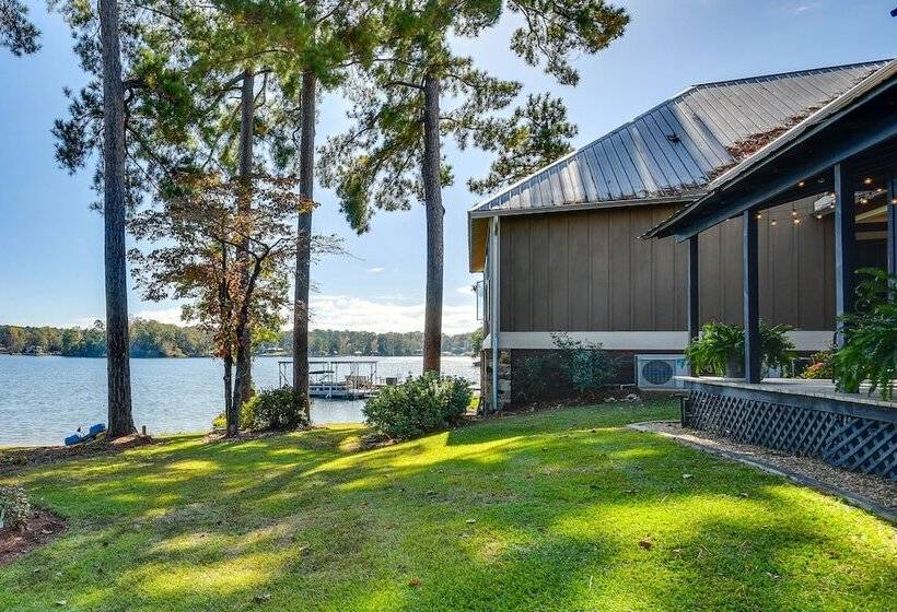 Lake Martin Retreat W/ Beach, Boat Dock + Fire Pit