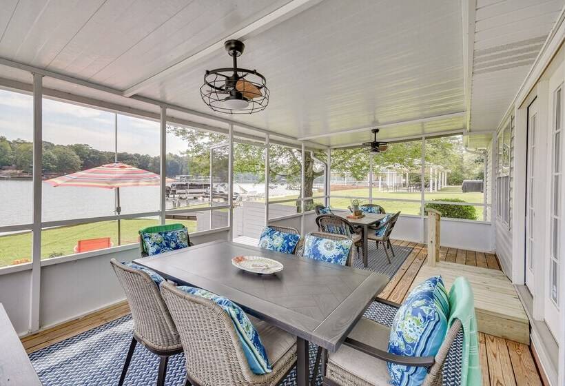 Lake Martin Retreat W/ Private Dock & Boat Launch