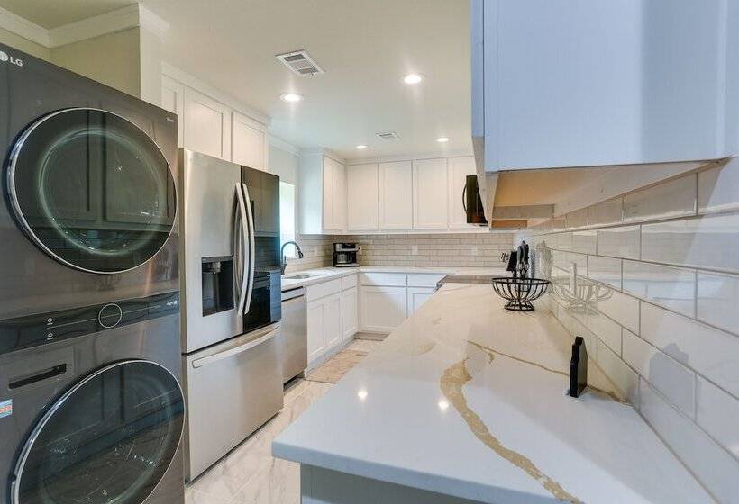 Lake Texoma Vacation Rental: 1 Mi To Boat Ramp!