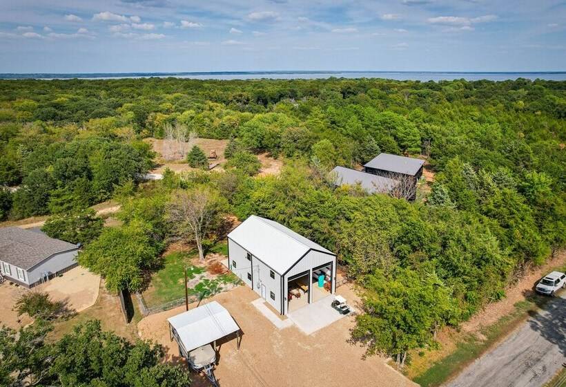 Lake Texoma Vacation Rental: 1 Mi To Boat Ramp!