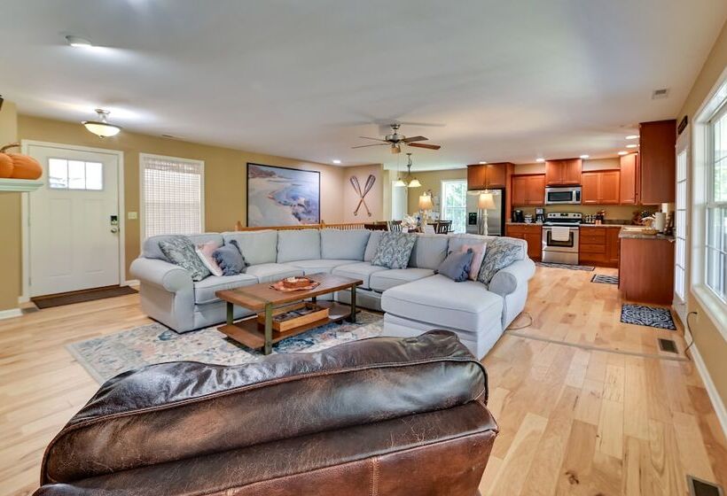 Lakefront Gilbertville Haven W/ Private Boat Dock!