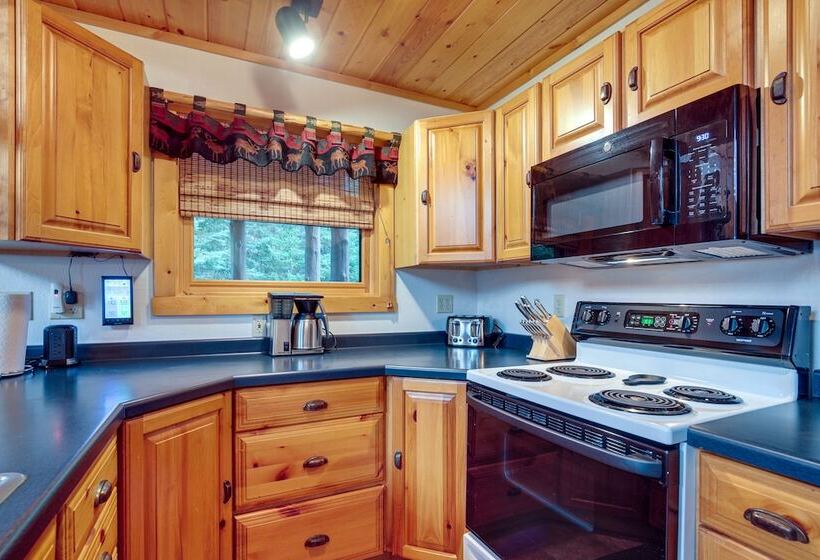 Lakefront Presque Isle Cabin W/ Private Dock